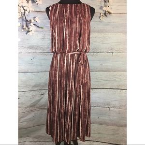 🌙 Banana Republic Pleated Sleeveless Dress